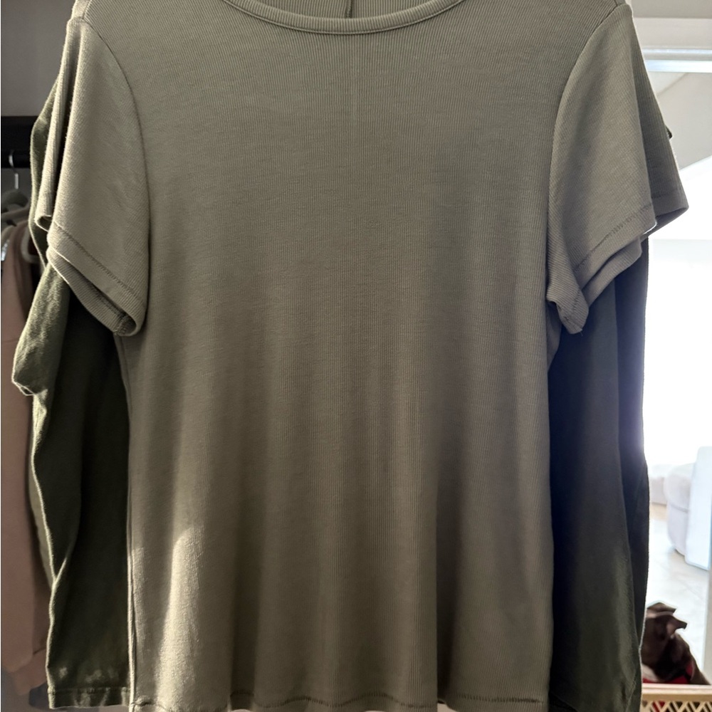 NUUDS xl slinky tee in olive